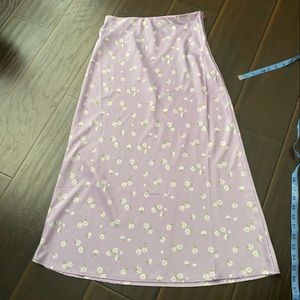 forever 21 satin lavender daisy midi skirt